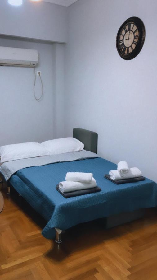 A Convenient Apartment In The Heart Of Athena Bagian luar foto