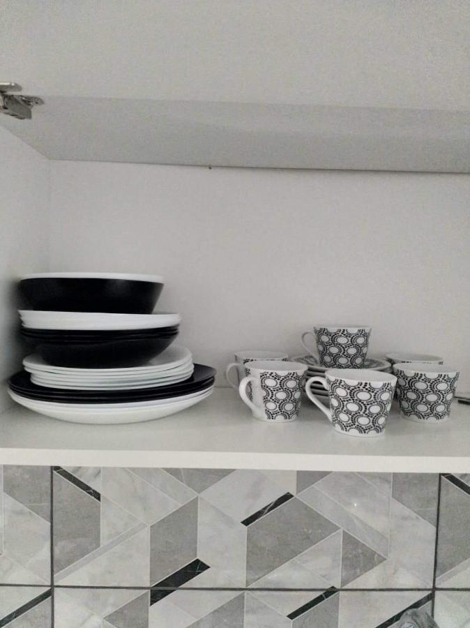 A Convenient Apartment In The Heart Of Athena Bagian luar foto